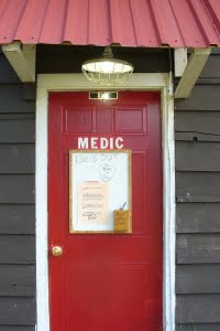 medic door